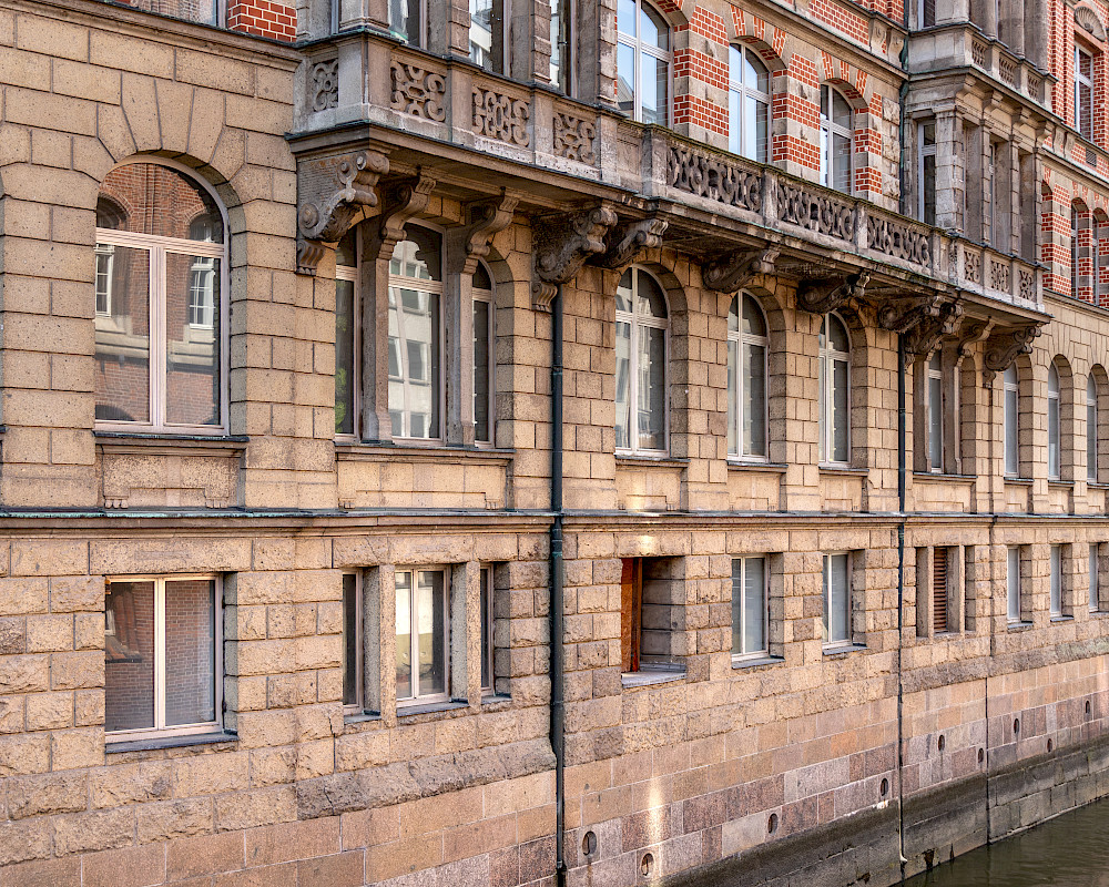 Gebäude in Hamburg mit verschiedenen Bedingungen zur Abdichtung